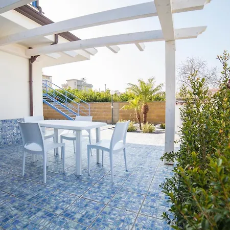 Concettina Apartahotel Capo dʼOrlando