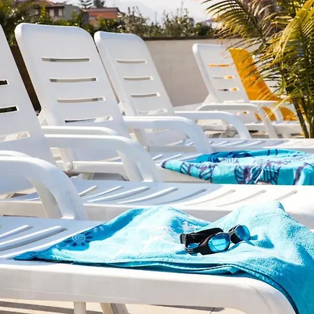 Concettina Apartahotel *