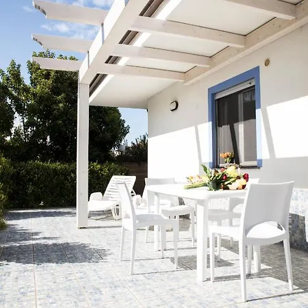 Concettina Apartahotel