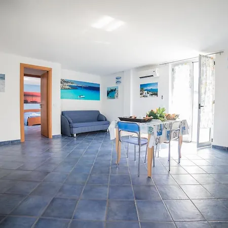 Concettina Apartahotel