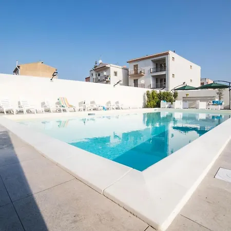 Concettina 4*